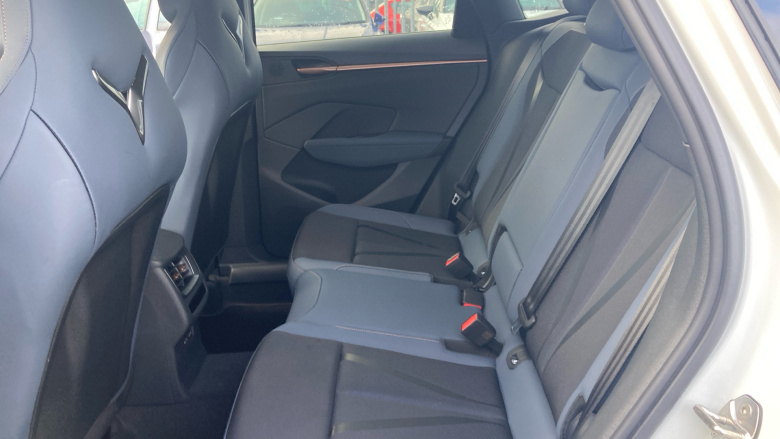 CUPRA Terramar 1.5 eTSI 150 V1 5dr DSG Petrol Hatchback